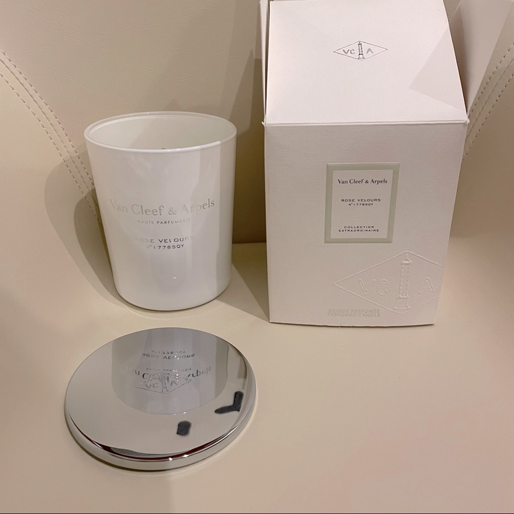 Van Cleef & Arpels Rose Velours candle